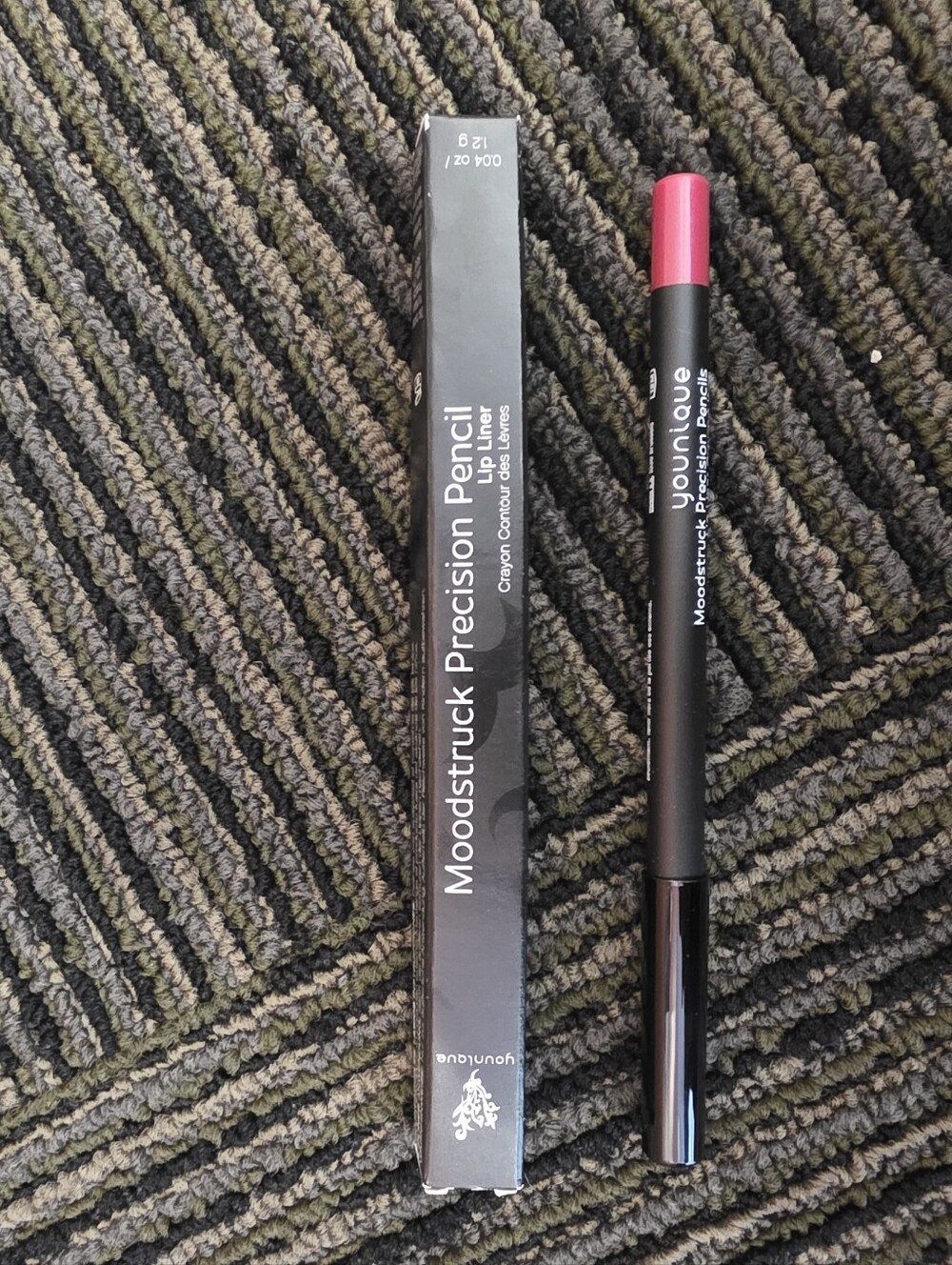 Younique Moodstruck Precision Lip Pencil - Posh - Picture 1 of 3